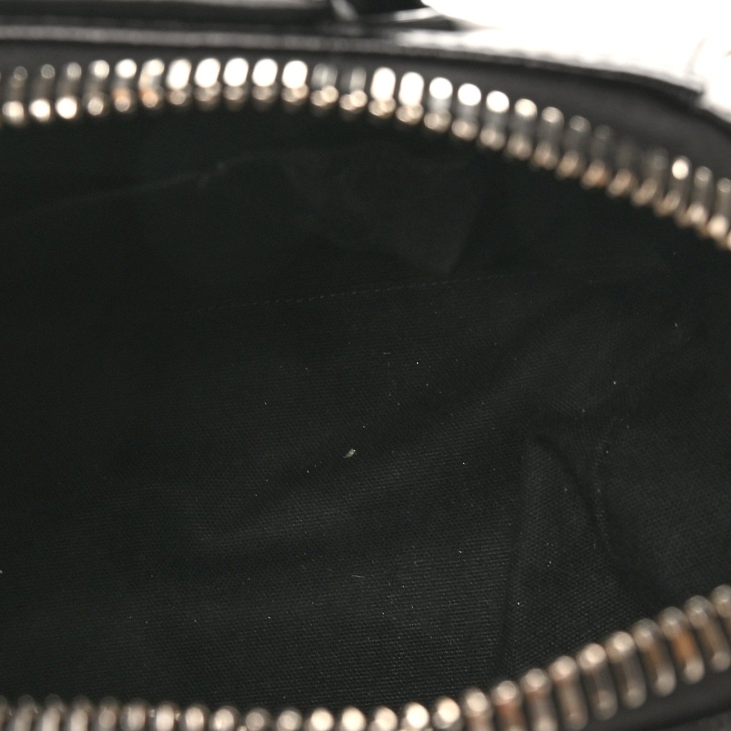 Shiny Lord Calfskin Small Antigona Black