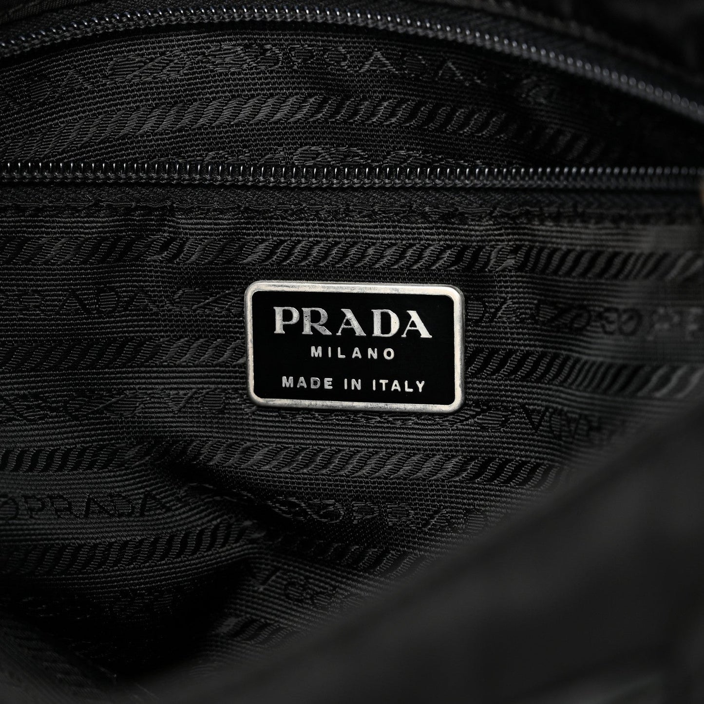 Tessuto Nylon Saffiano Flat Messenger Bag Black
