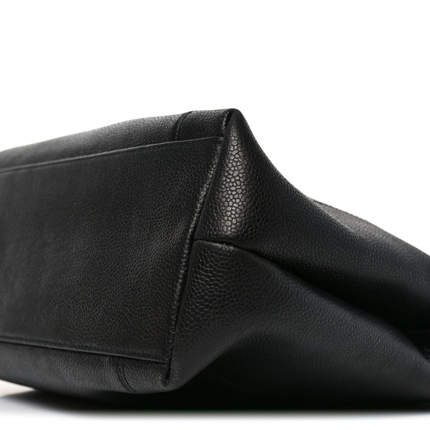 Caviar Embroidered Logo Shoulder Bag Black