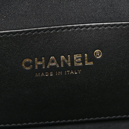 Caviar Quilted Medium Chanel 25 Handbag Black