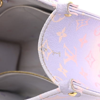 Monogram Giant Spring In The City Onthego PM Sunrise Pastel