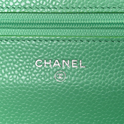 Caviar Chevron Quilted Wallet On Chain WOC Green