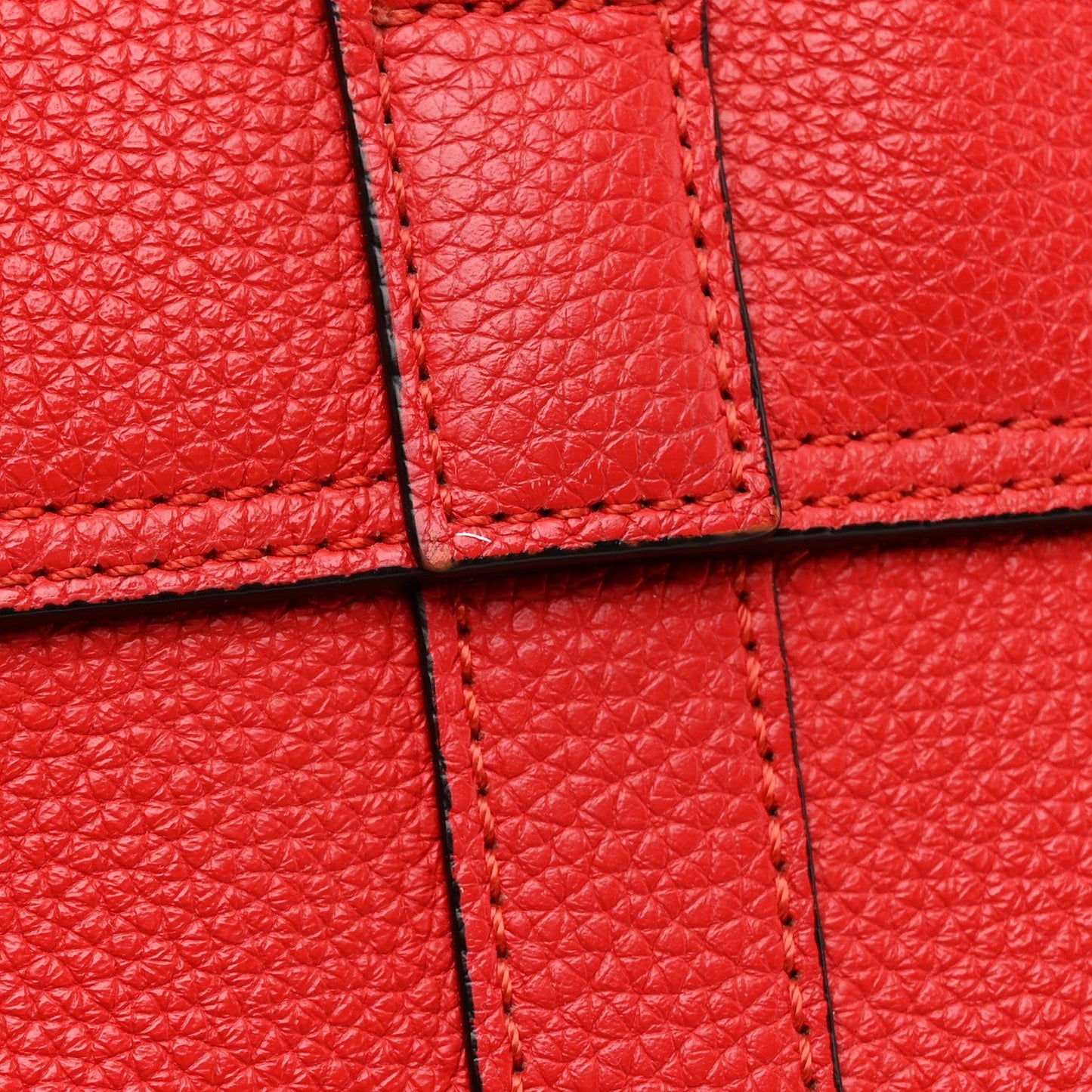 Classic Grain Small Bayswater Satchel Scarlet Red