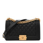 Caviar Quilted Medium Boy Flap Black