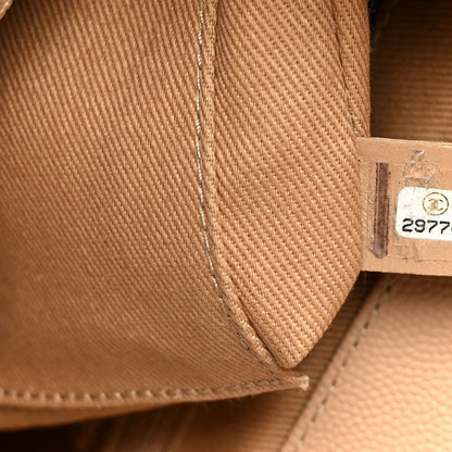Caviar Quilted Medium Business Affinity Flap Beige
