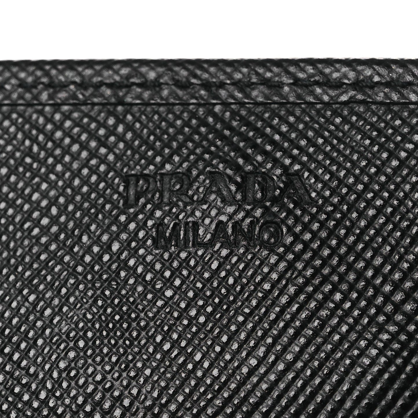 Saffiano Metal Oro Chain Wallet Black