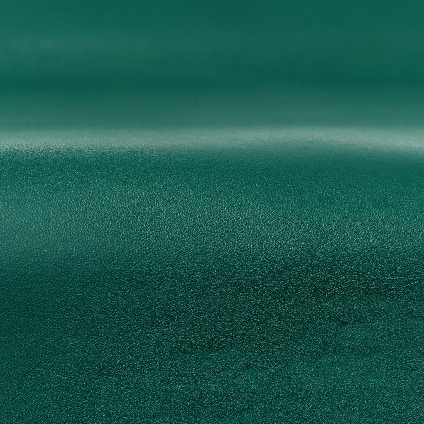 Calfskin Serpenti Forever Medium Shoulder Bag Emerald Green