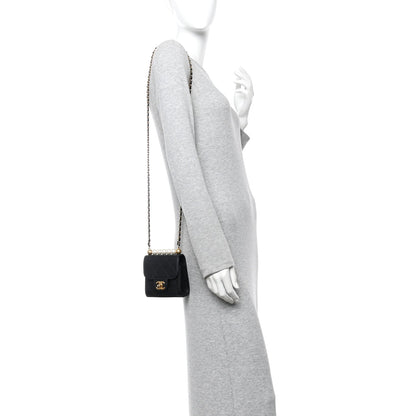 Lambskin Quilted Chic Pearls Flap Black