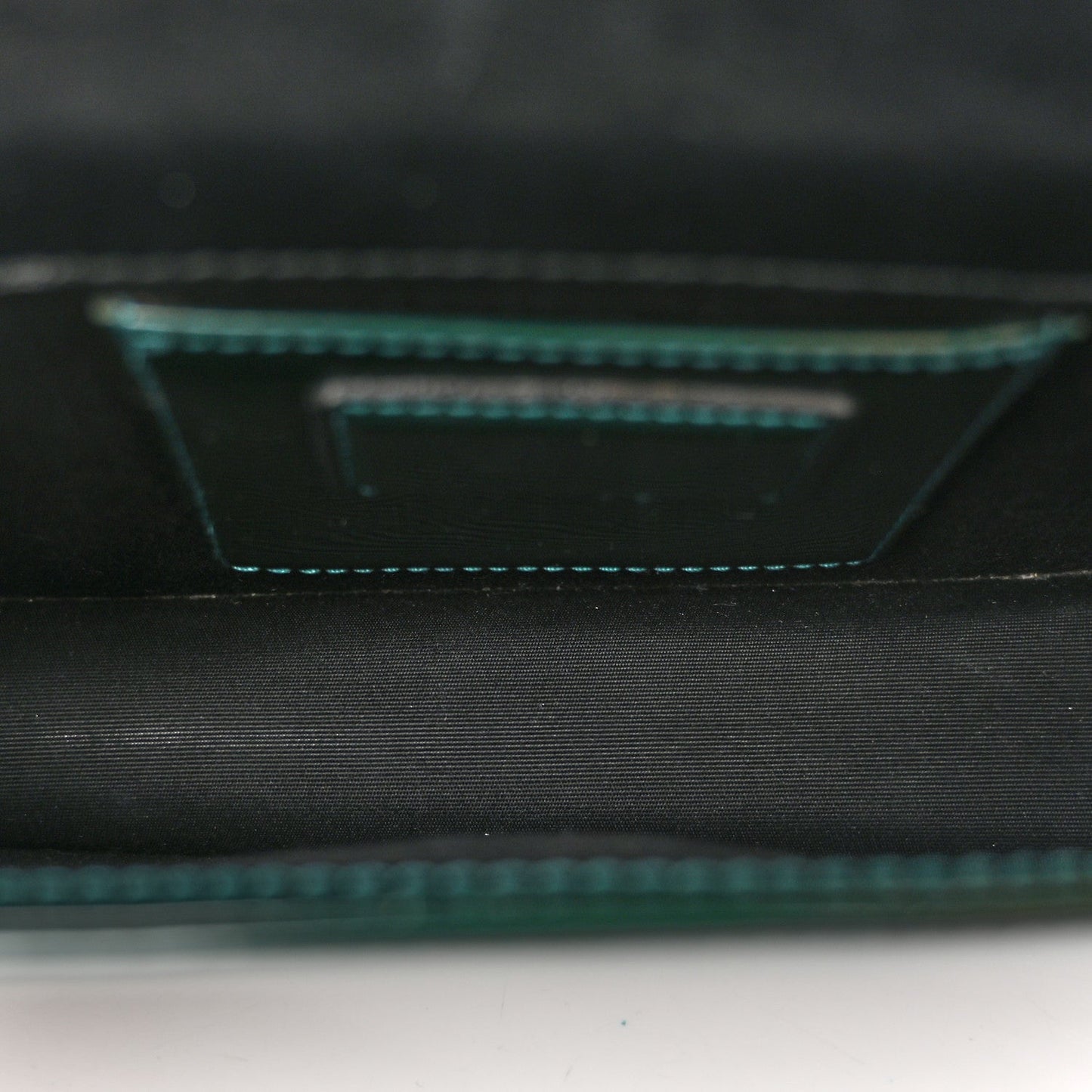 Metallic Serpenti Forever Small Shoulder Bag Green