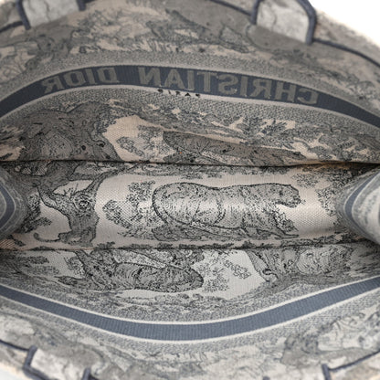 Gradient Canvas Embroidered Large Dioriviera Toile De Jouy Book Tote Blue