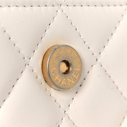 Lambskin Quilted Pearl Crush Clutch With Chain White