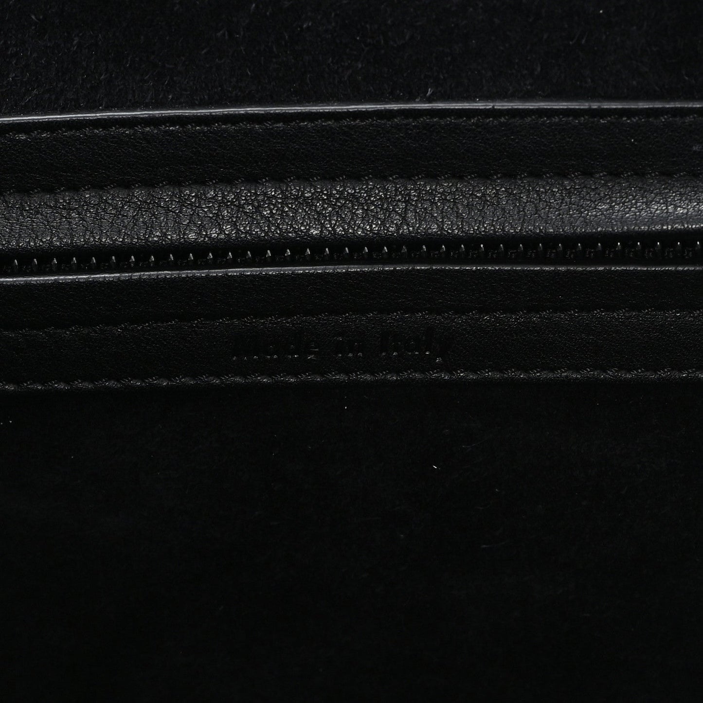 Supple Calfskin Medium Phantom Luggage Black