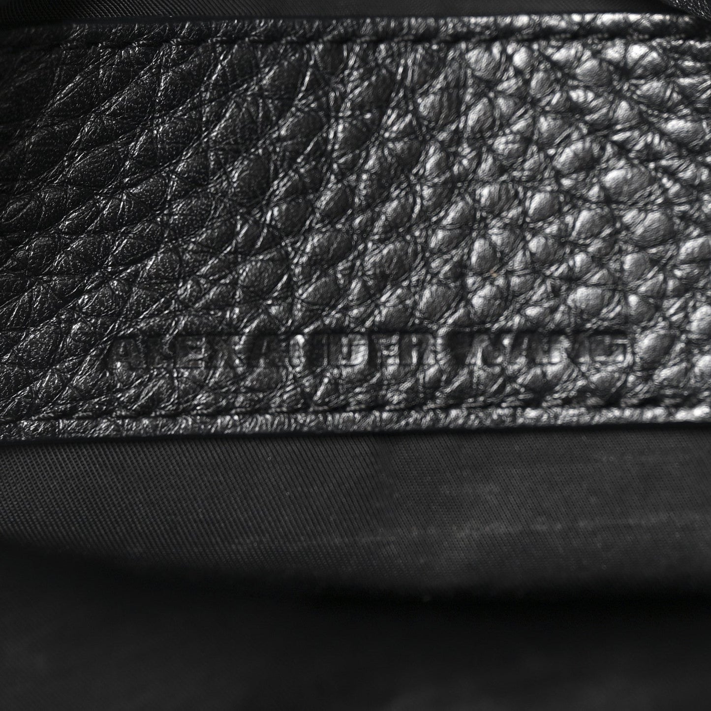 Pebbled Lambskin Rocco Black Pale Gold Hardware