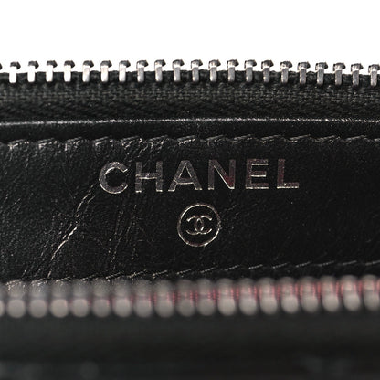 Aged Calfskin Quilted Small Gabrielle Clutch With Chain Black