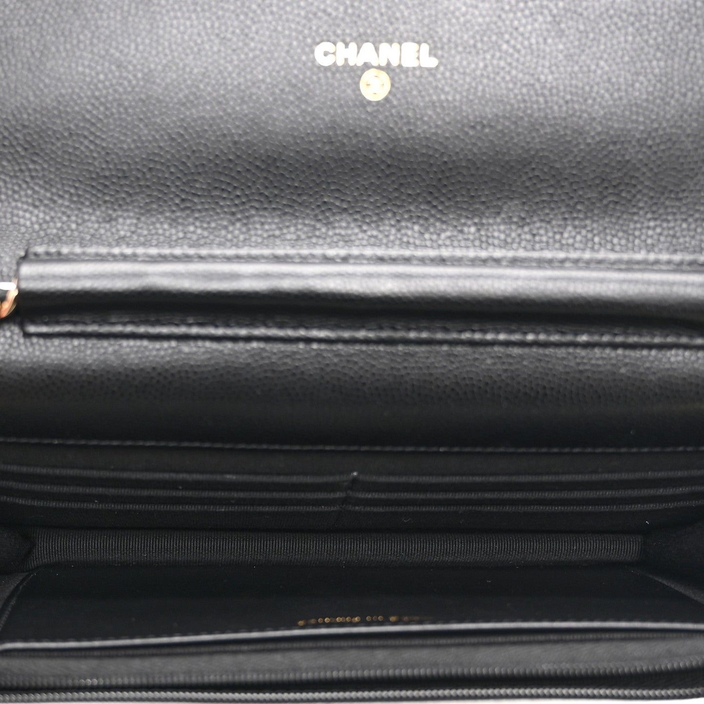 Caviar Quilted Crystal CC Wallet On Chain WOC Black