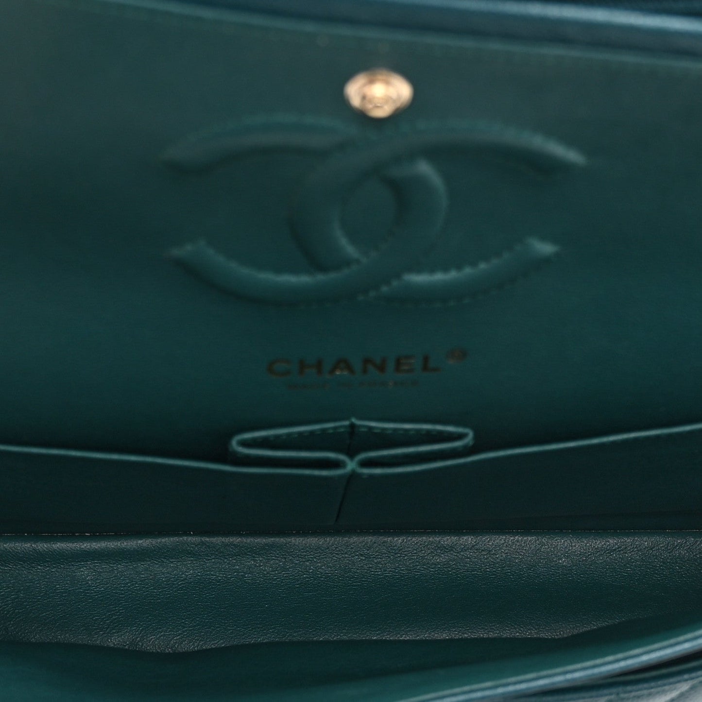 Caviar Chevron Quilted Medium Double Flap  Green