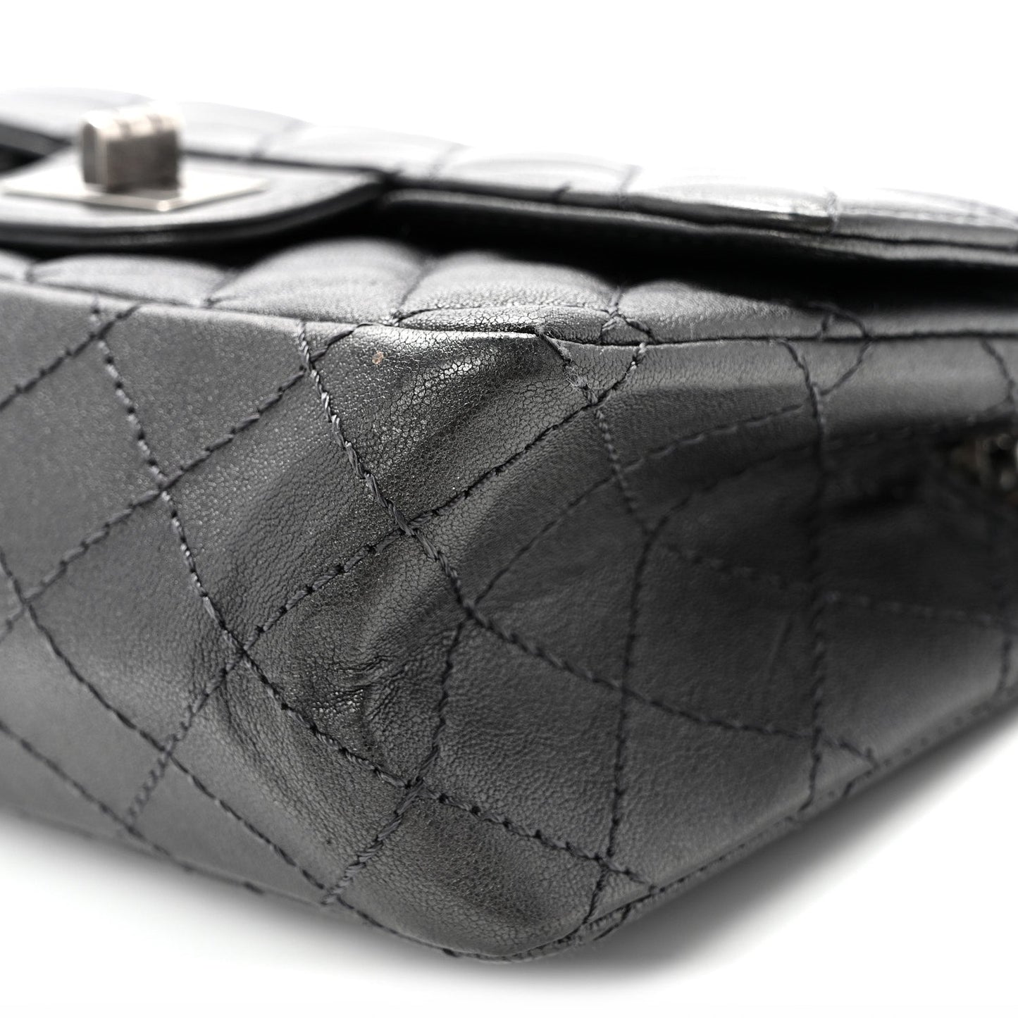 Metallic Sheepskin Quilted 2.55 Reissue Mini Flap Dark Silver