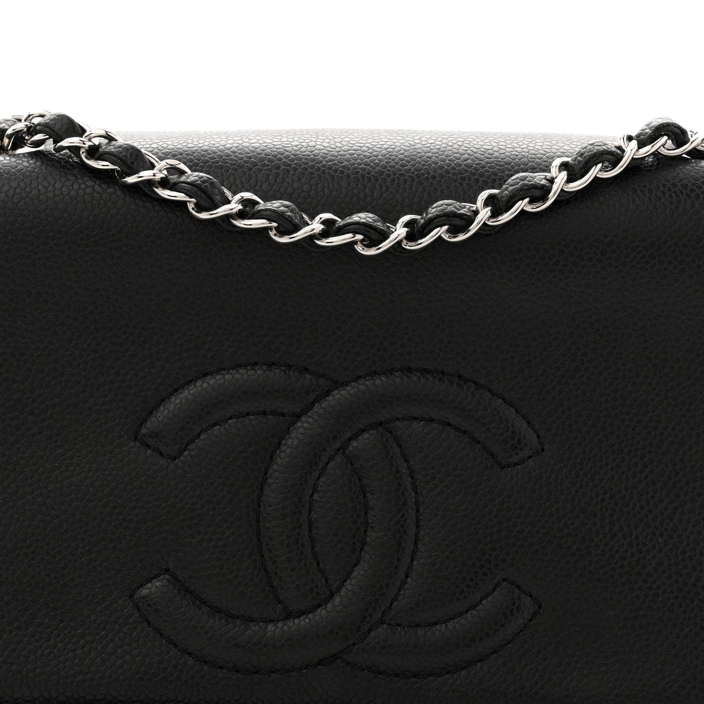 Caviar Medium Timeless CC Flap Black