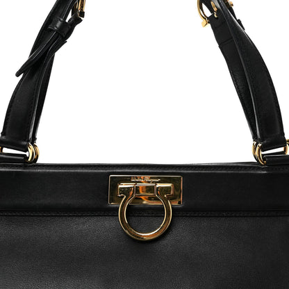 Calfskin Trifolio Tote Black