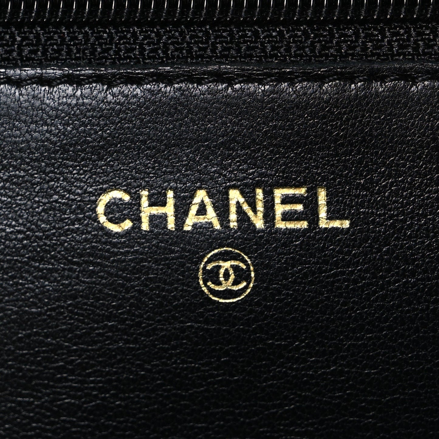Lambskin Quilted Wallet On Chain WOC Black