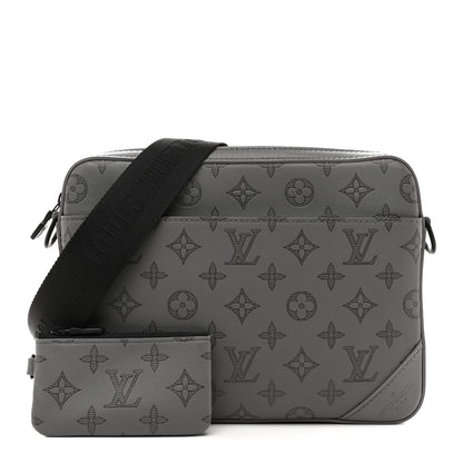 Calfskin Monogram Shadow Trio Messenger Anthracite Gray