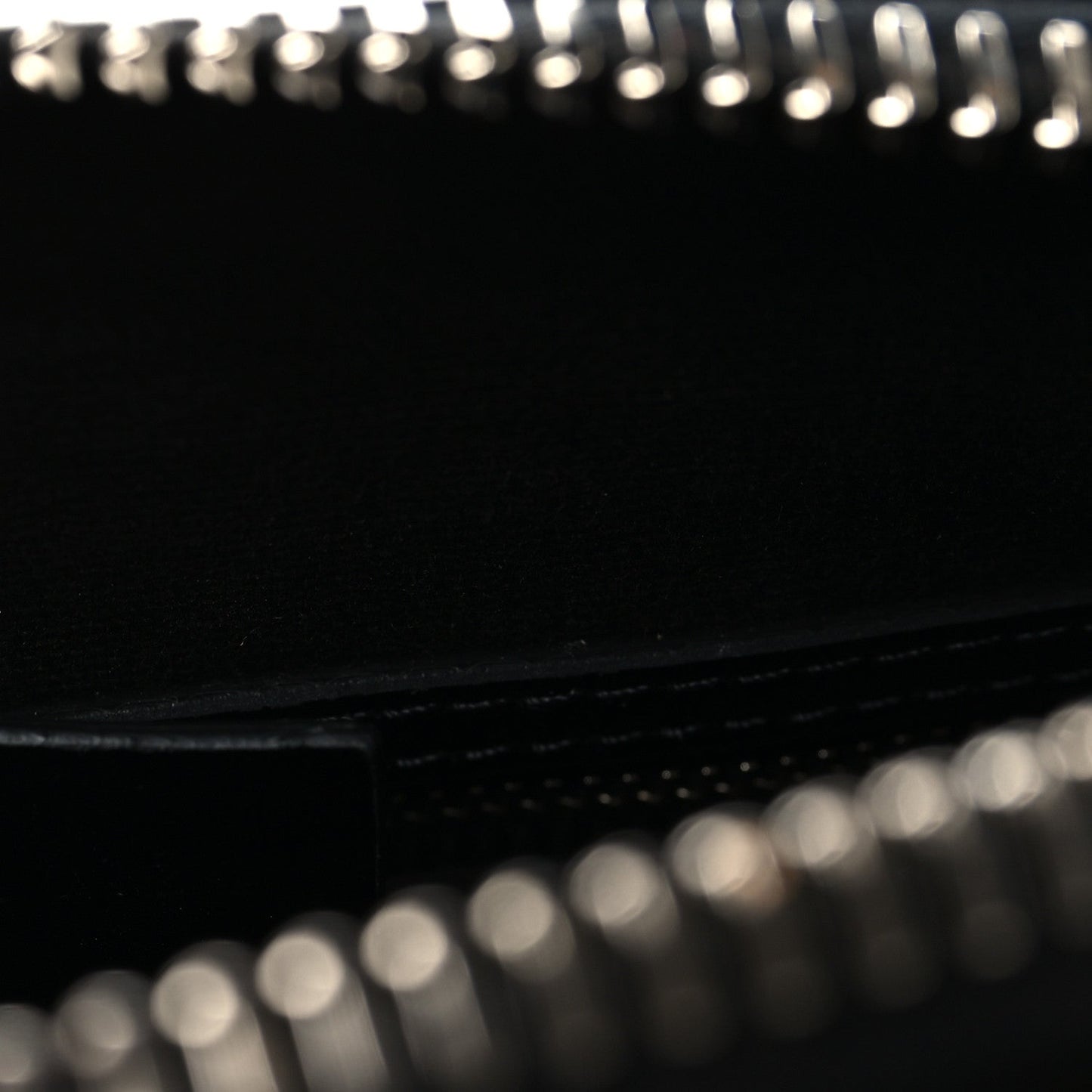 Shiny Lord Calfskin Mini Antigona Black