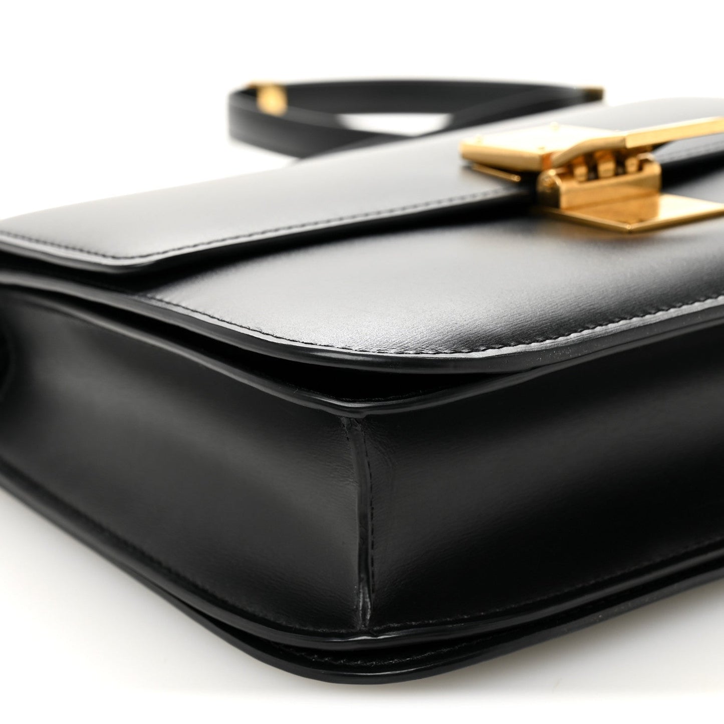 Box Calfskin Medium Classic Box Flap Bag Black