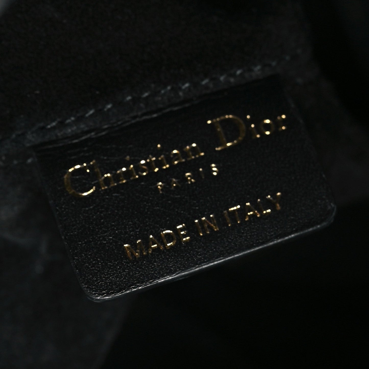 Calfskin Macrocannage Large Toujours Black