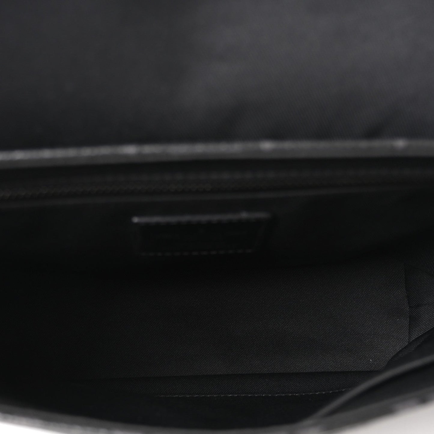 Monogram Eclipse Voyager PM Messenger