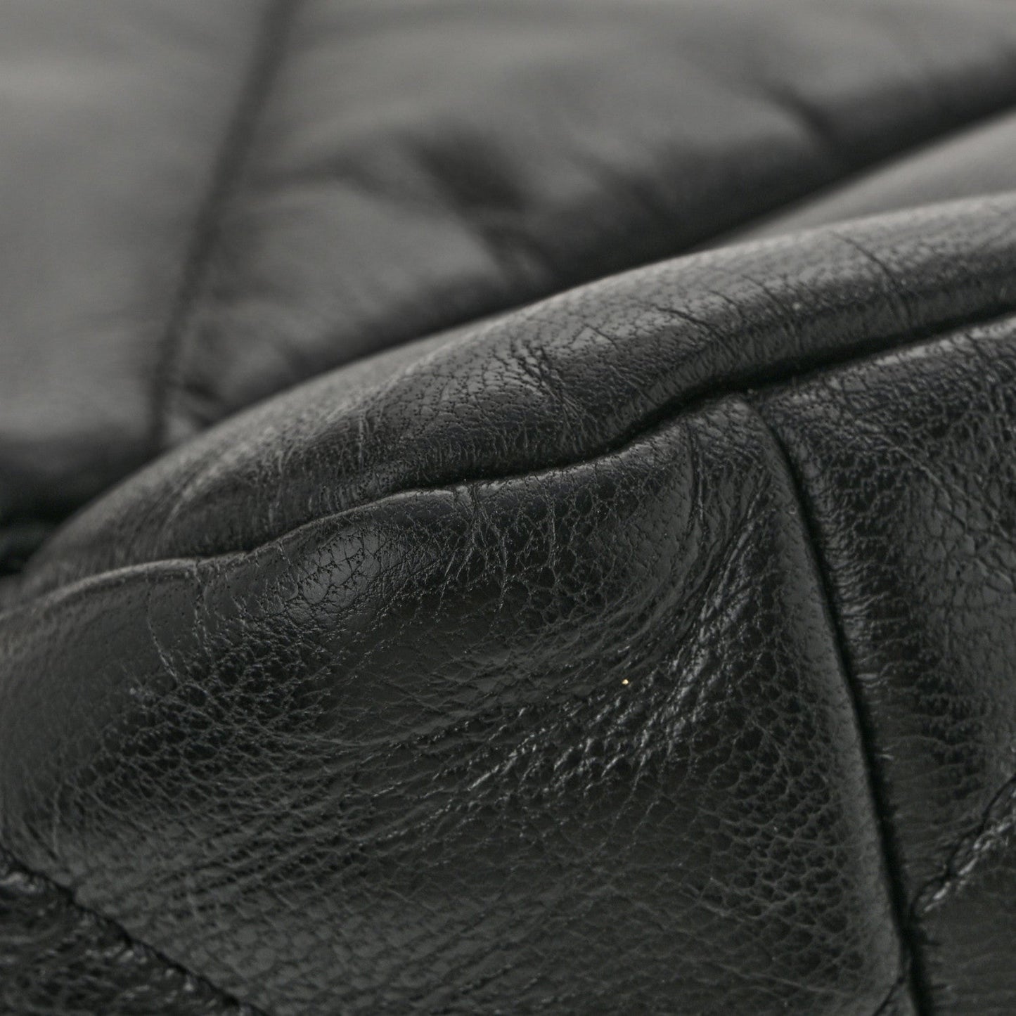 Goatskin Quilted Medium Chanel 19 Flap Black