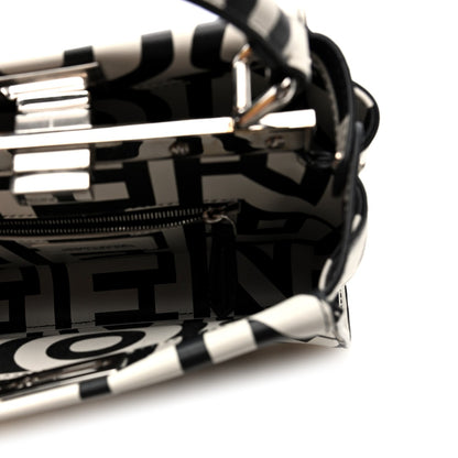 X MARC JACOBS Nappa Mini Peekaboo I SEE U Satchel Black White