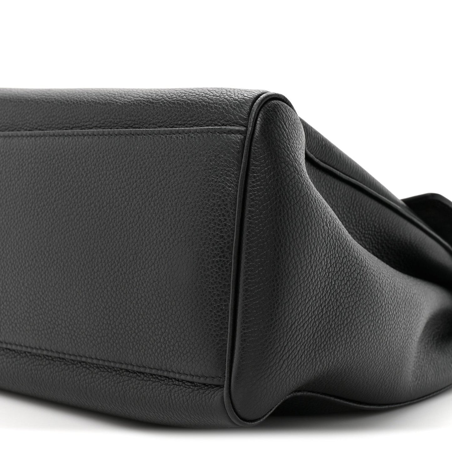 Supple Grained Calfskin Medium Soft 16 Bag Black