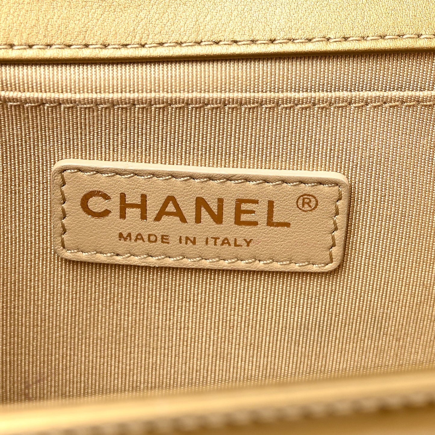 Metallic Patent Calfskin Quilted Medium Boy Flap Gold