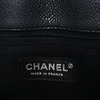 Metallic Grained Calfskin Medium Woven Chain Shopping Bag Black