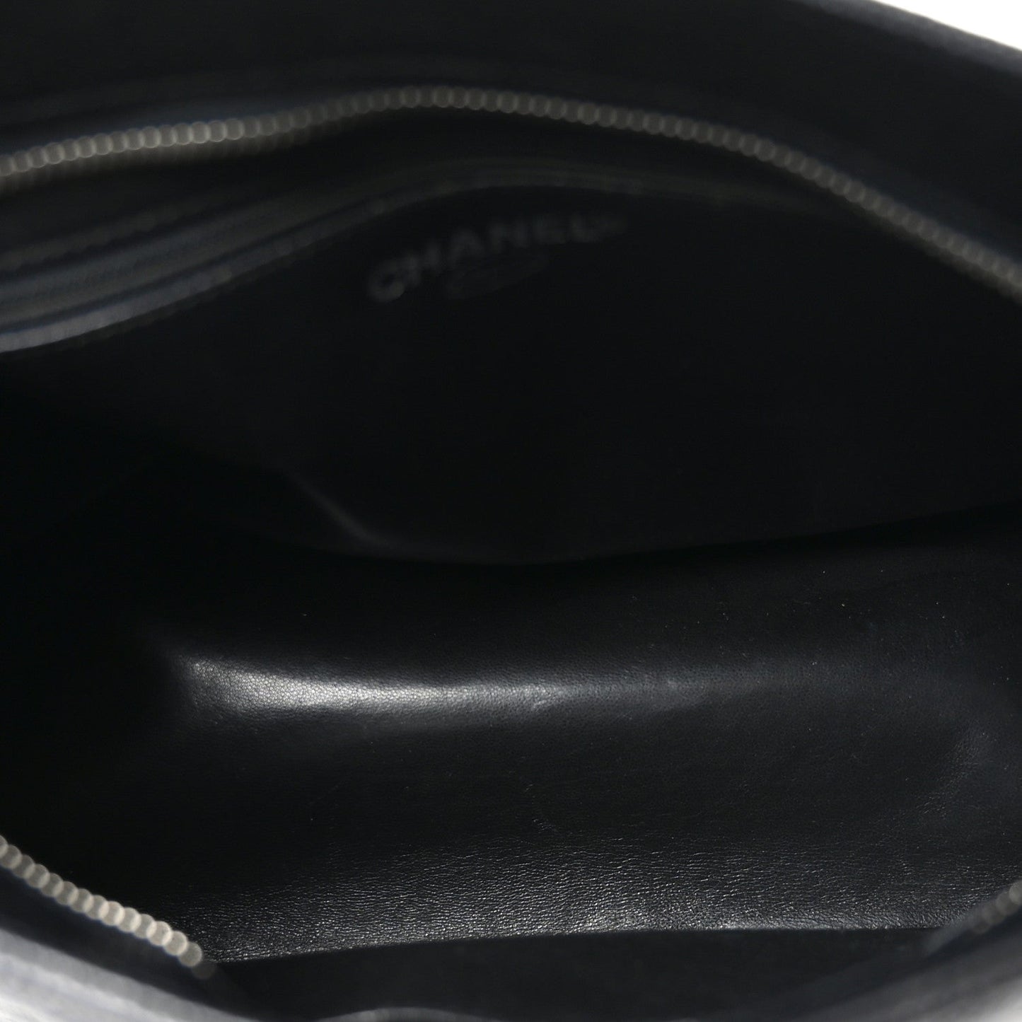 Caviar Quilted Medallion Tote Black