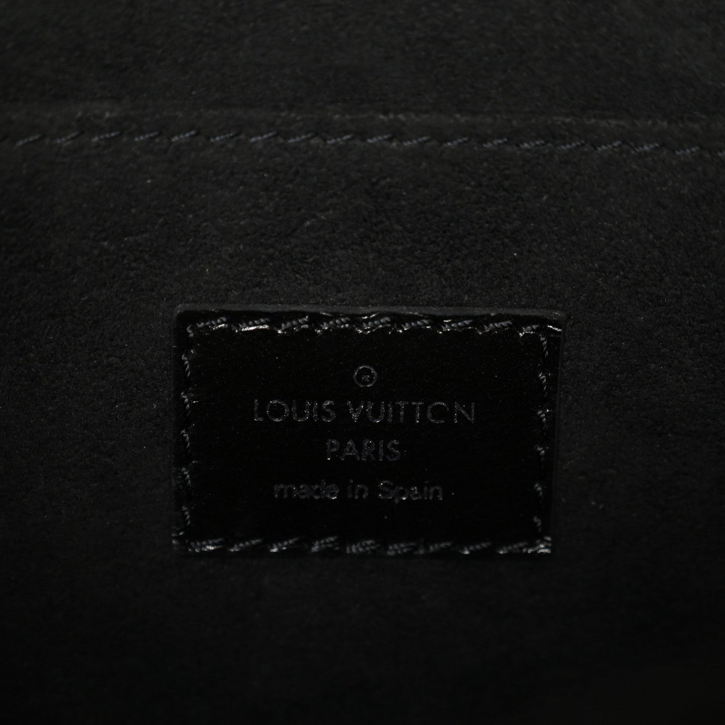 Reverse Monogram Giant Dauphine MM