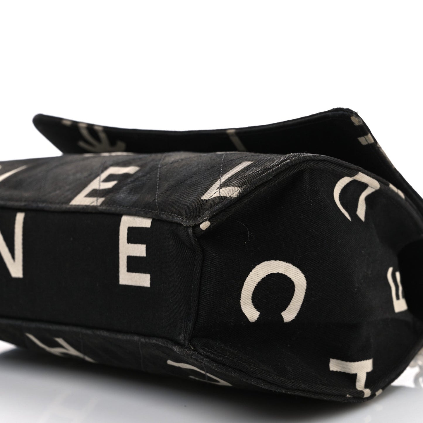 Canvas Quilted Letter Printed Flap Black