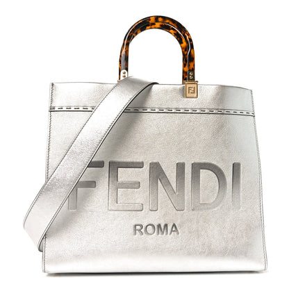 Vitello Catalan Mirror Plexiglass Logo Embossed Medium Fendi Sunshine Shopper Tote Argento