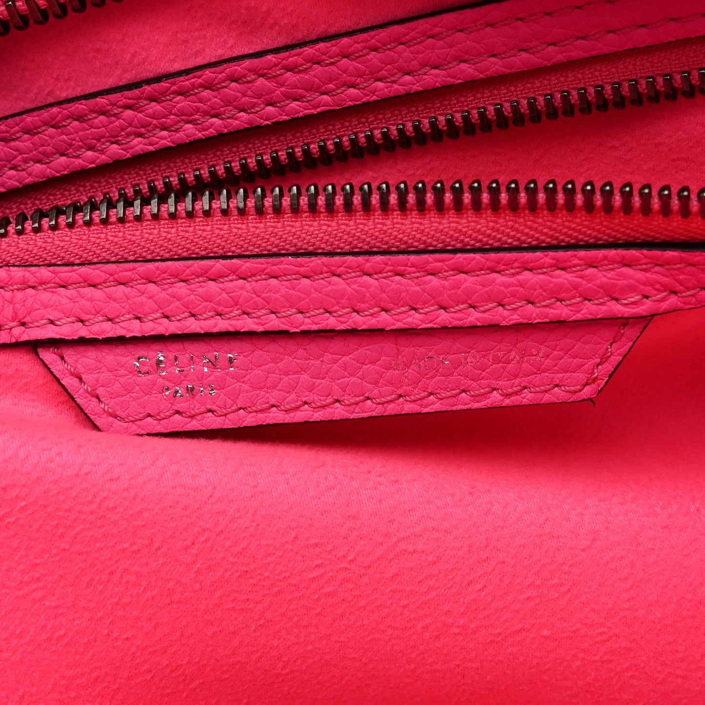 Drummed Calfskin Mini Luggage Fluo Pink