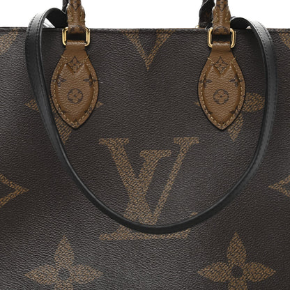 Reverse Monogram Giant Onthego MM