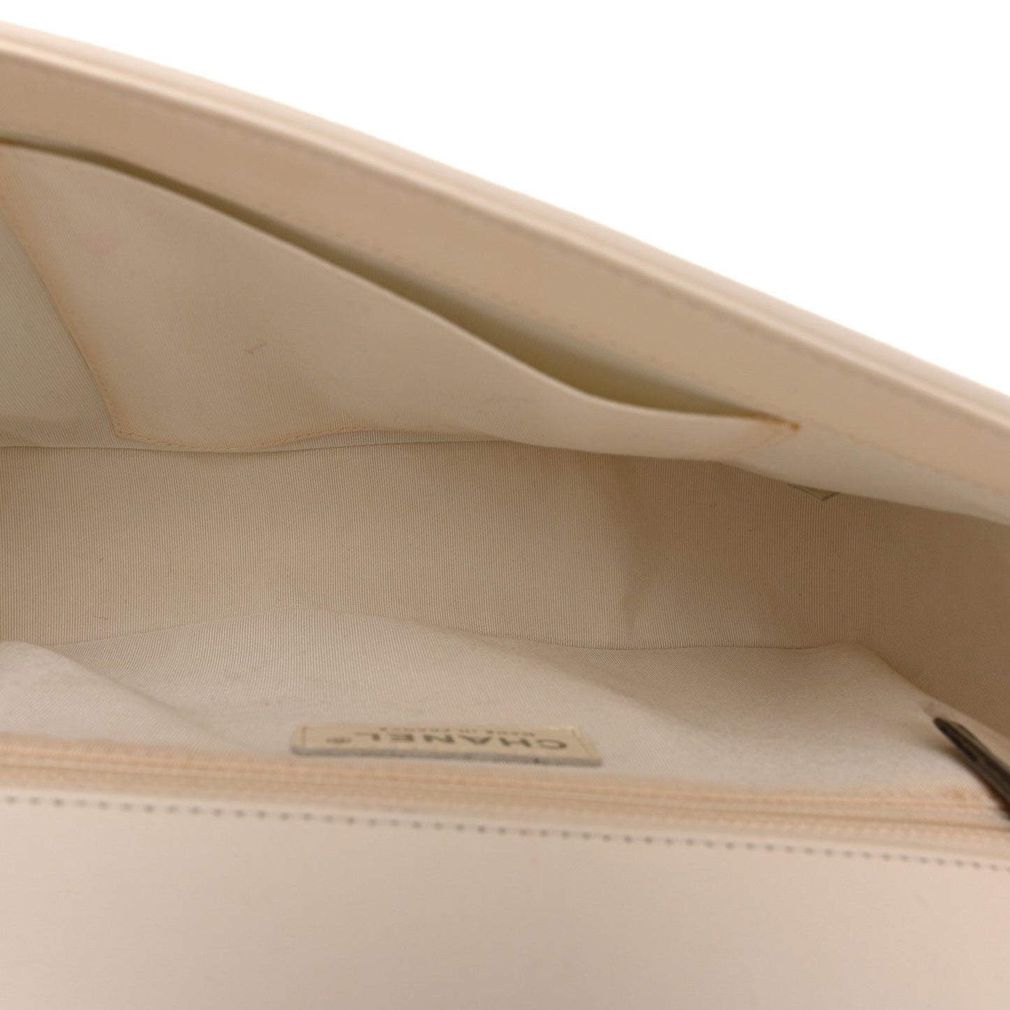 Calfskin Quilted New Medium Boy Flap White