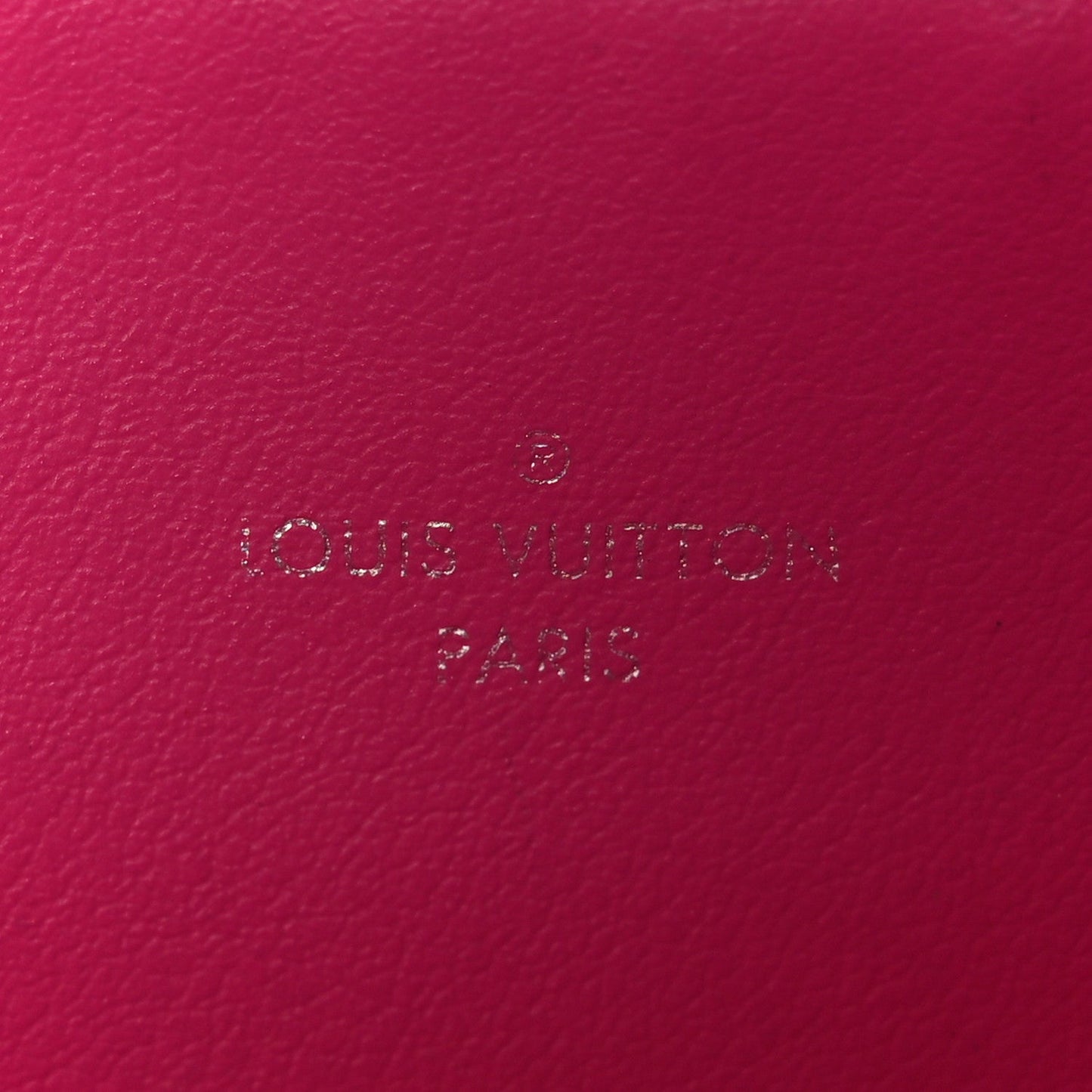 Epi Pochette Felicie Black Hot Pink