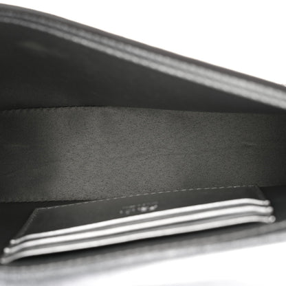 Crystal Vitello Laminato FF Mini Baguette Crystal Argento
