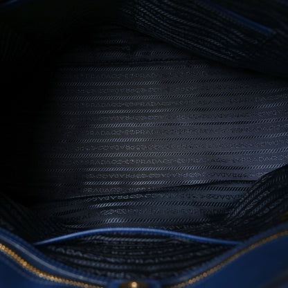 Saffiano Large Galleria Double Zip Tote Bluette