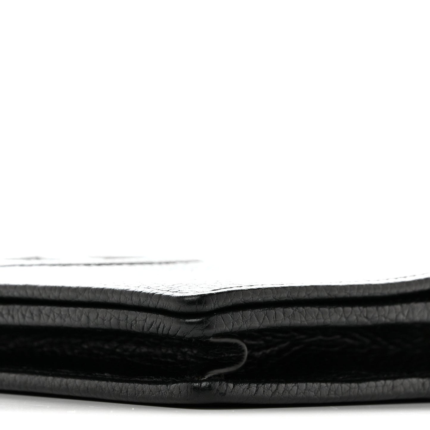 Pebbled Calfskin Soho Wallet On Chain Black