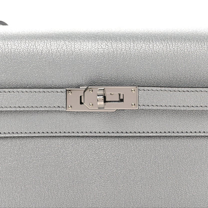 Metallic Chevre Chamkilight Kelly Wallet To Go Argent
