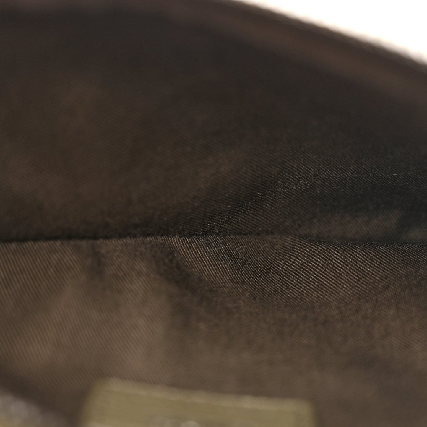 Oblique Saddle Triple Pouch Green