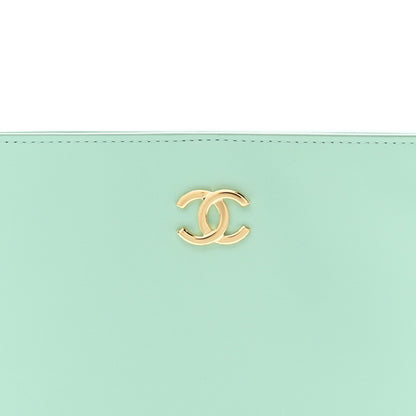 Calfskin Chick Studs Clutch Green