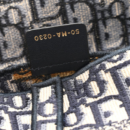 Oblique Slim Saddle Pouch Blue