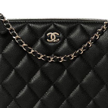 Caviar Quilted Purse With Chain Black